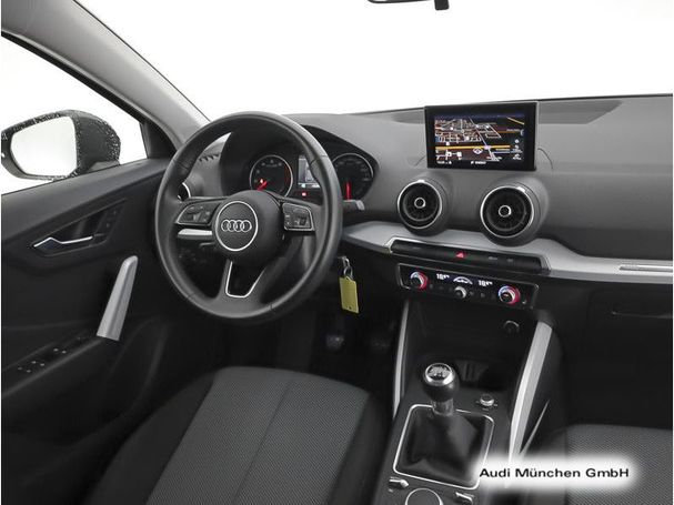 Audi Q2 30 TFSI S-line 85 kW image number 9