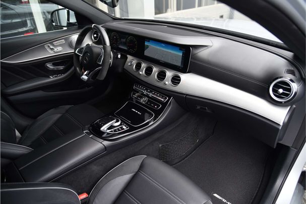 Mercedes-Benz E 63 AMG S 4Matic Estate 450 kW image number 21