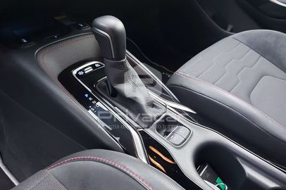 Car image 11