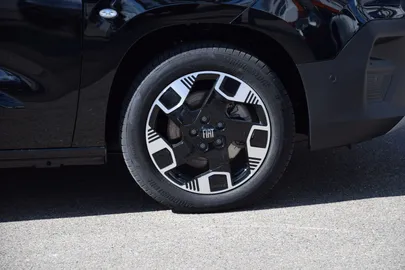Car image 31