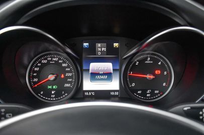 Car image 36