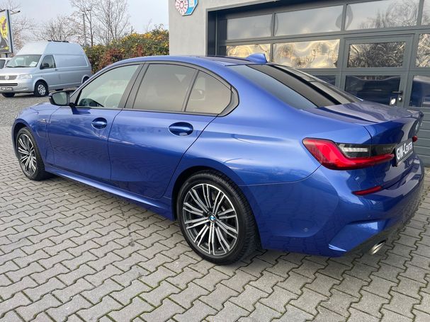 BMW 330 e M Sport 215 kW image number 6