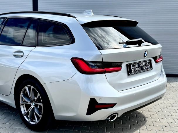 BMW 320d Touring Sport Line 140 kW image number 20