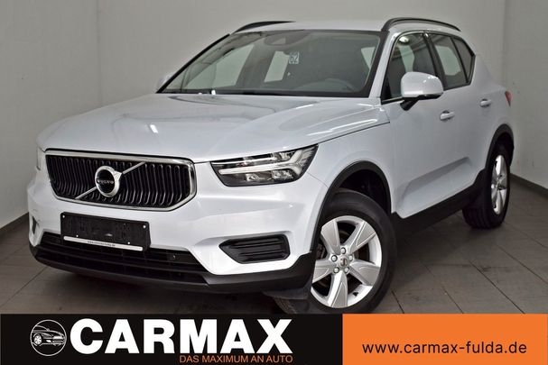 Volvo XC40 Momentum 95 kW image number 1