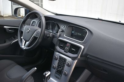 Car image 35