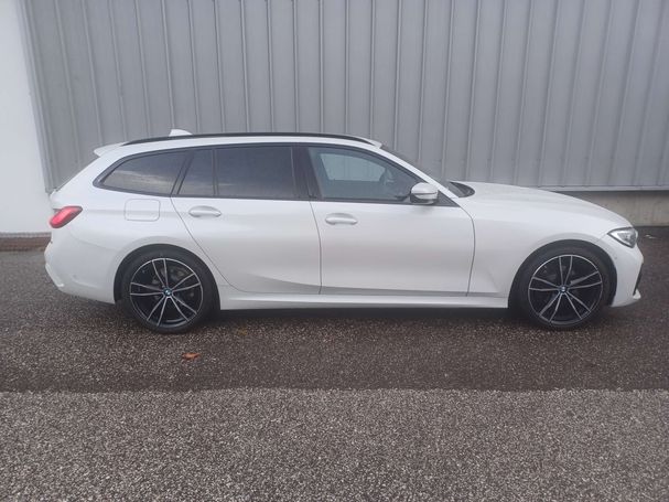 BMW 320d Touring xDrive 140 kW image number 3