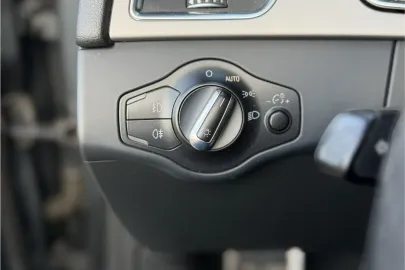 Car image 50