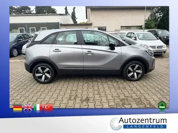Car image 25