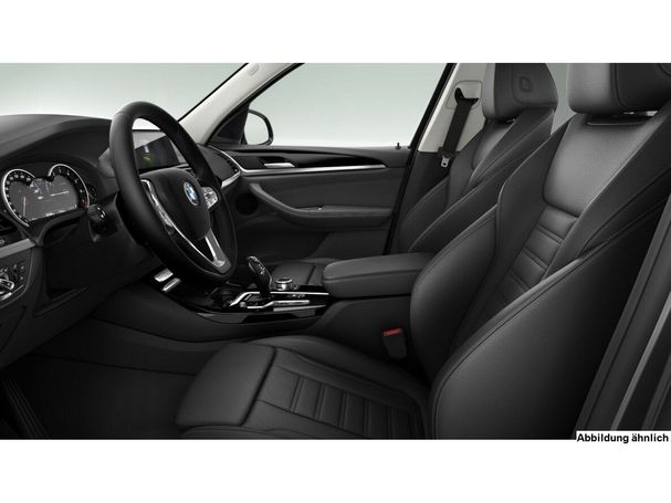 BMW X3 xDrive20i 135 kW image number 4