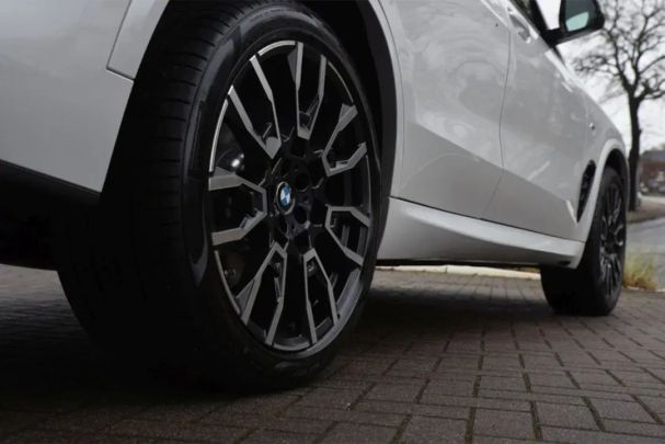 BMW X5 xDrive 220 kW image number 8