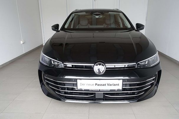 Volkswagen Passat Variant eTSI Elegance DSG 110 kW image number 2