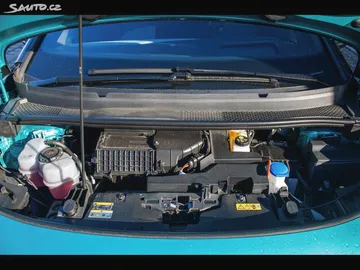 Car image 37