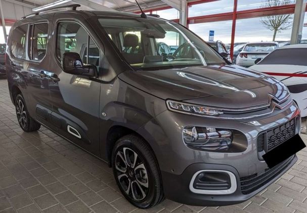 Citroen Berlingo XL PureTech 130 EAT8 SHINE 96 kW image number 10