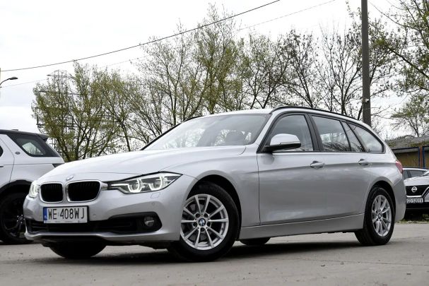 BMW 318i Touring Advantage 100 kW image number 2