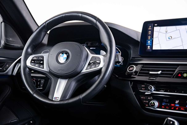 BMW 530 Touring 215 kW image number 42