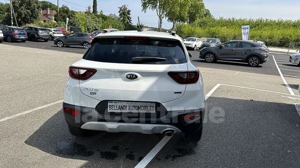 Kia Stonic 1.6 CRDi 81 kW image number 6