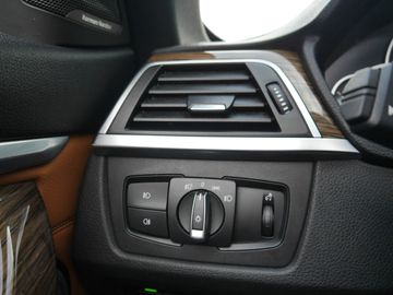 Car image 41