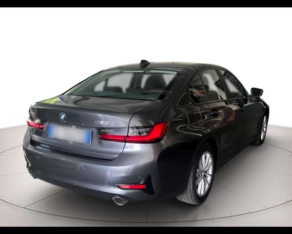 BMW 320d xDrive Advantage 140 kW image number 7