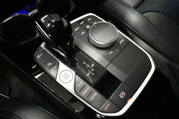 BMW 118i 103 kW image number 17