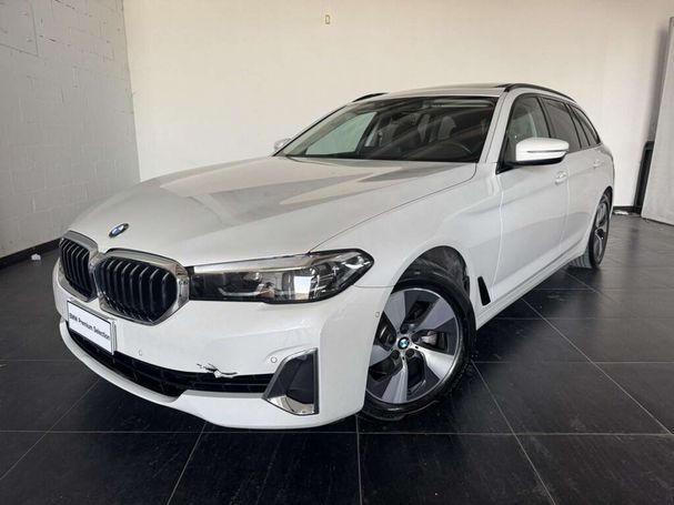 BMW 520d Touring xDrive 140 kW image number 1