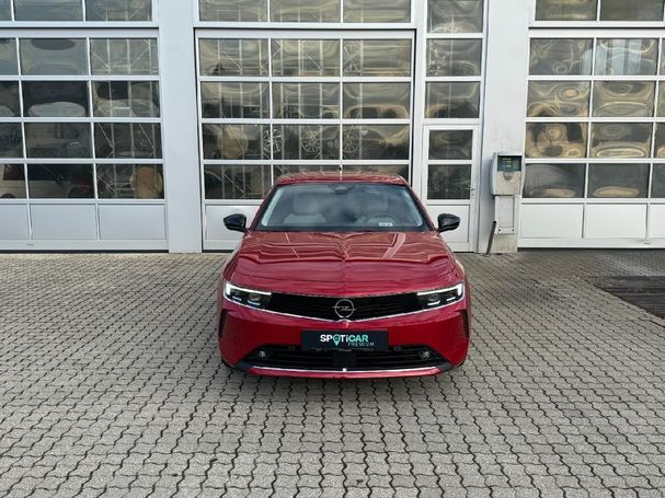 Opel Astra 1.2 Turbo Elegance 81 kW image number 4