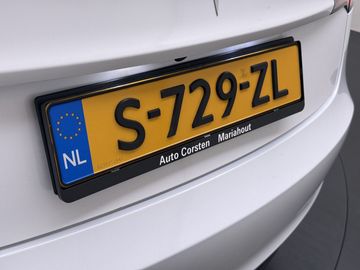 Car image 41