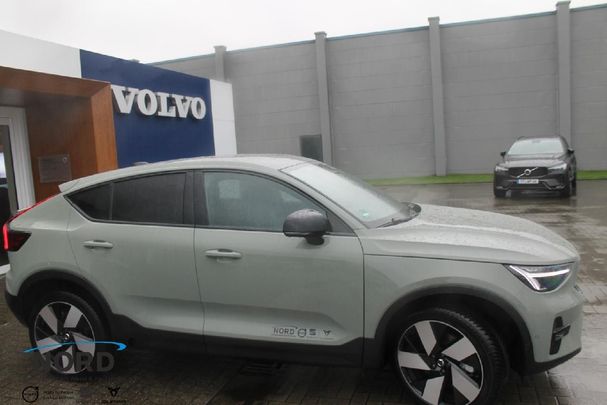 Volvo C40 Pure Electric Ultimate AWD 300 kW image number 2