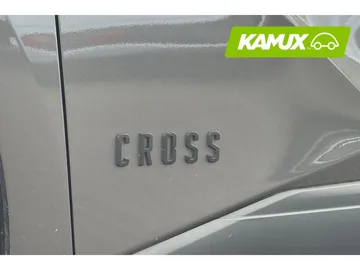 Car image 30