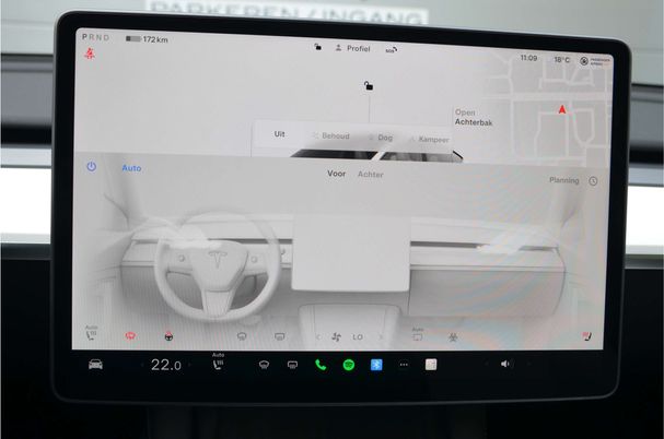 Tesla Model Y Long Range AWD 258 kW image number 17