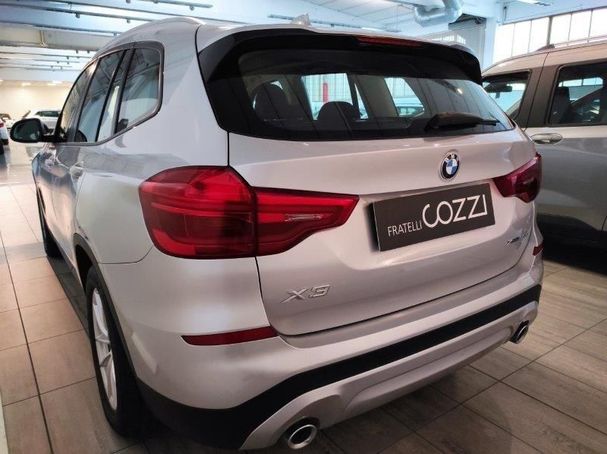 BMW X3 xDrive30e Advantage 215 kW image number 6