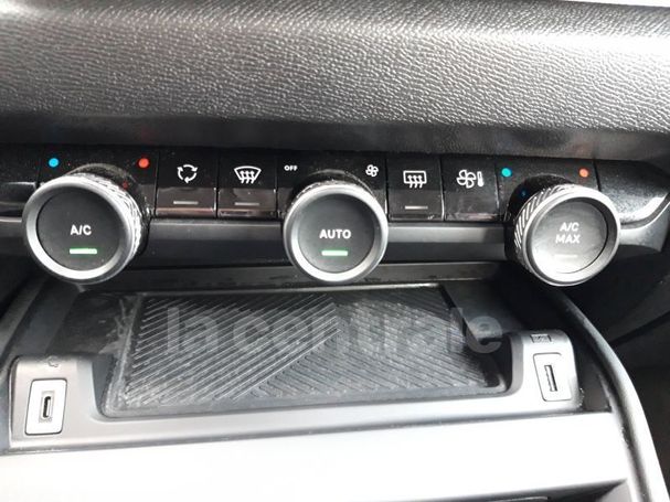 Citroen C4 e 50 kWh 100 kW image number 17