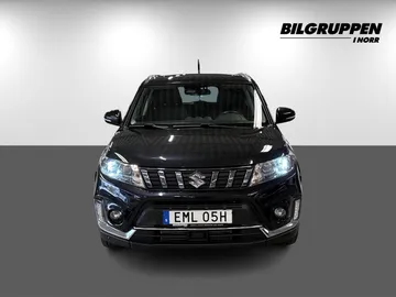 Car image 3