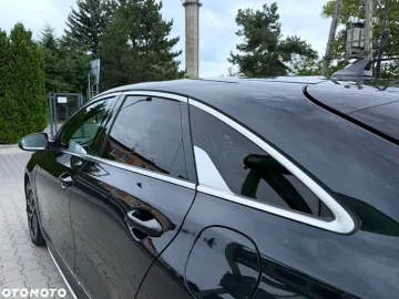 Car image 40
