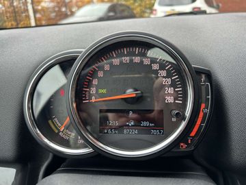 Car image 37