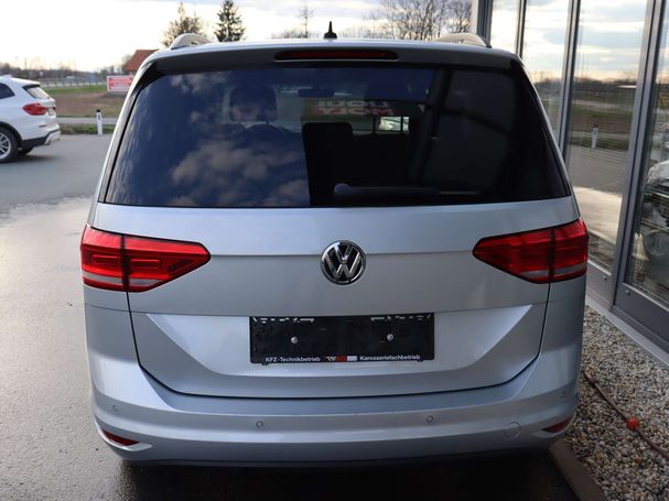 Volkswagen Touran 1.6 TDI DSG Comfortline 85 kW image number 3