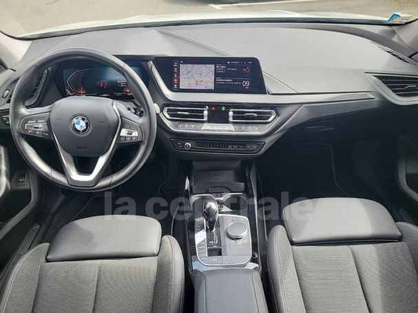 BMW 118i 100 kW image number 7