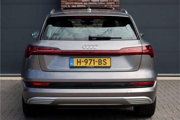 Audi e-tron 50 quattro 230 kW image number 15