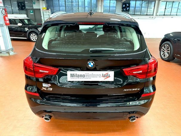 BMW X3 xDrive30e Advantage 215 kW image number 6