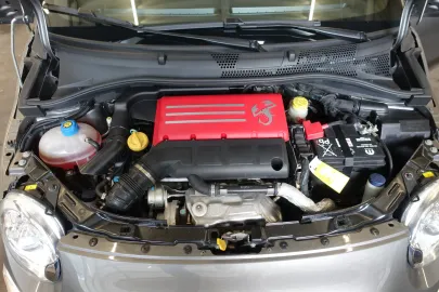 Car image 25