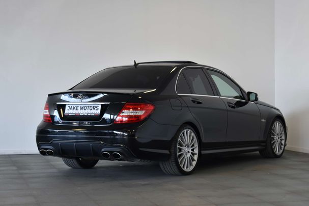 Mercedes-Benz C 63 AMG 336 kW image number 2