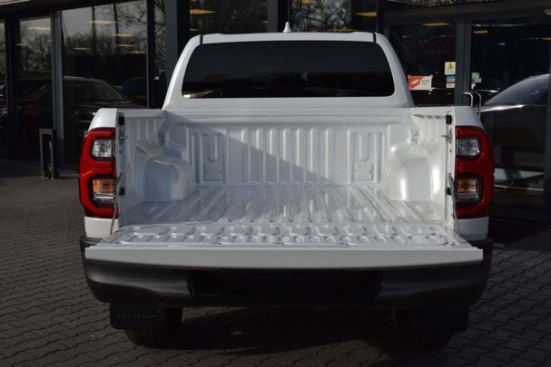 Toyota Hilux 2.8 D-4D 150 kW image number 6