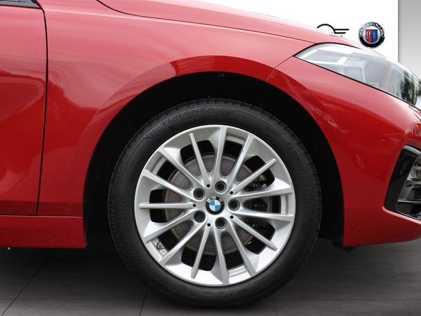 BMW 118i Sport Line 100 kW image number 7