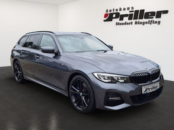 BMW 330i Touring xDrive 190 kW image number 2