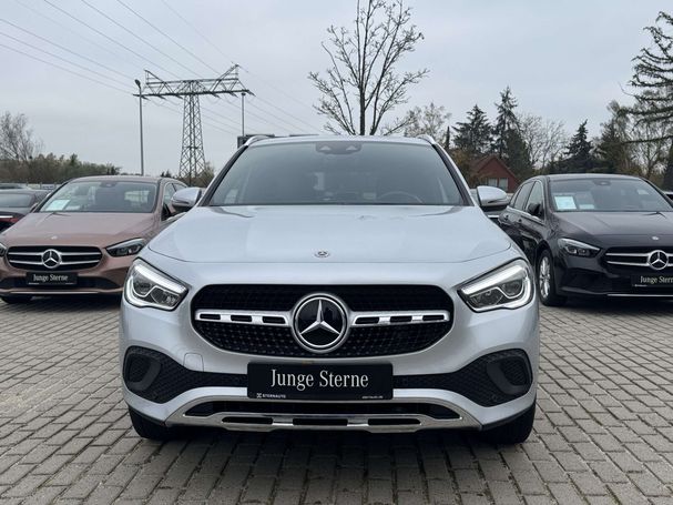 Mercedes-Benz GLA 220 d Progressive 140 kW image number 3