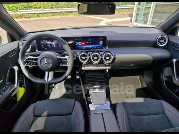 Mercedes-Benz CLA 200 d 8G-DCT Line 110 kW image number 10