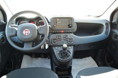 Car image 15