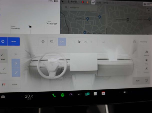 Tesla Model 3 60 Plus 239 kW image number 36