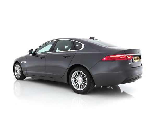 Jaguar XF 121 kW image number 5