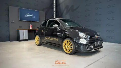 Car image 2