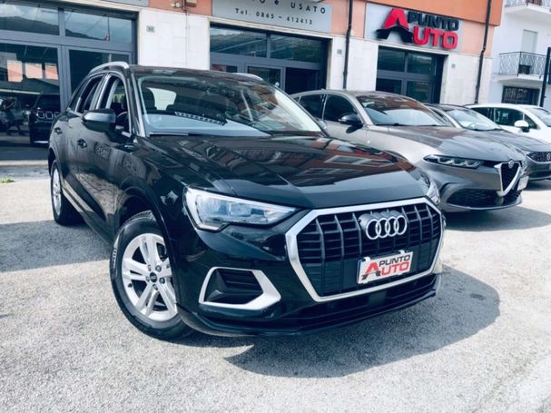 Audi Q3 35 TDI S tronic Business 110 kW image number 12